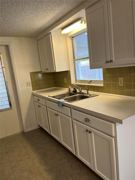 En Venta: $239,000 (2 camas, 1 baños, 1236 Pies cuadrados)