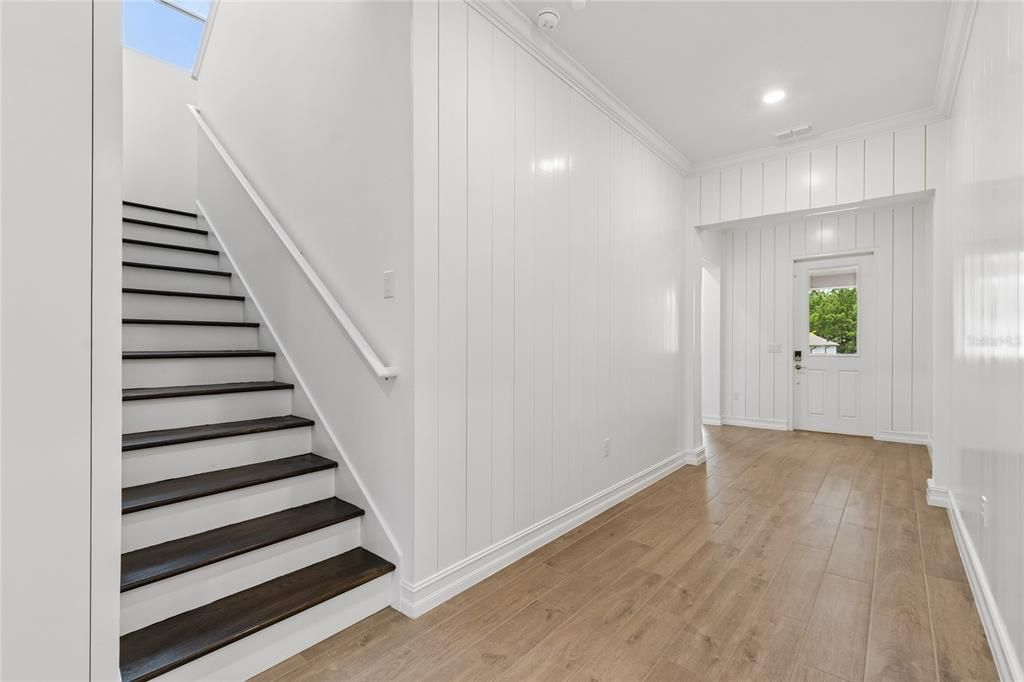For Sale: $860,000 (5 beds, 4 baths, 3846 Square Feet)