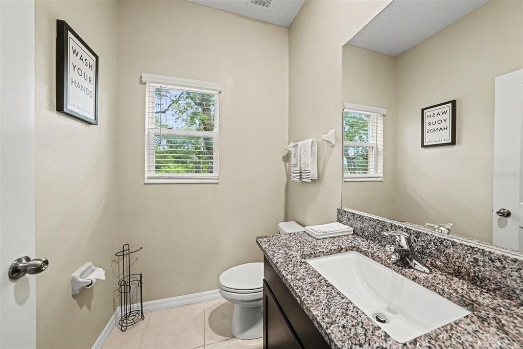 For Rent: $2,650 (2 beds, 2 baths, 1733 Square Feet)
