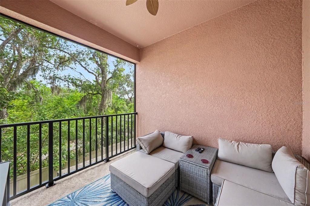 For Rent: $2,650 (2 beds, 2 baths, 1733 Square Feet)