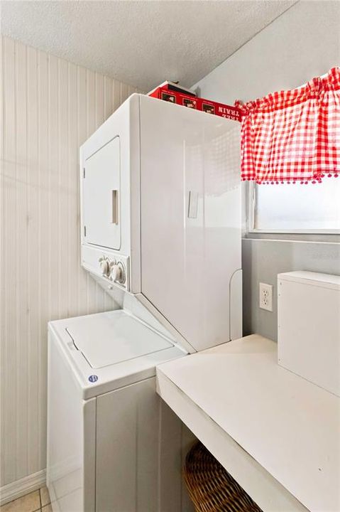 En Venta: $290,000 (3 camas, 2 baños, 1152 Pies cuadrados)