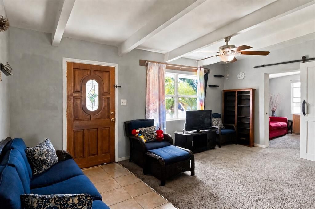 En Venta: $290,000 (3 camas, 2 baños, 1152 Pies cuadrados)