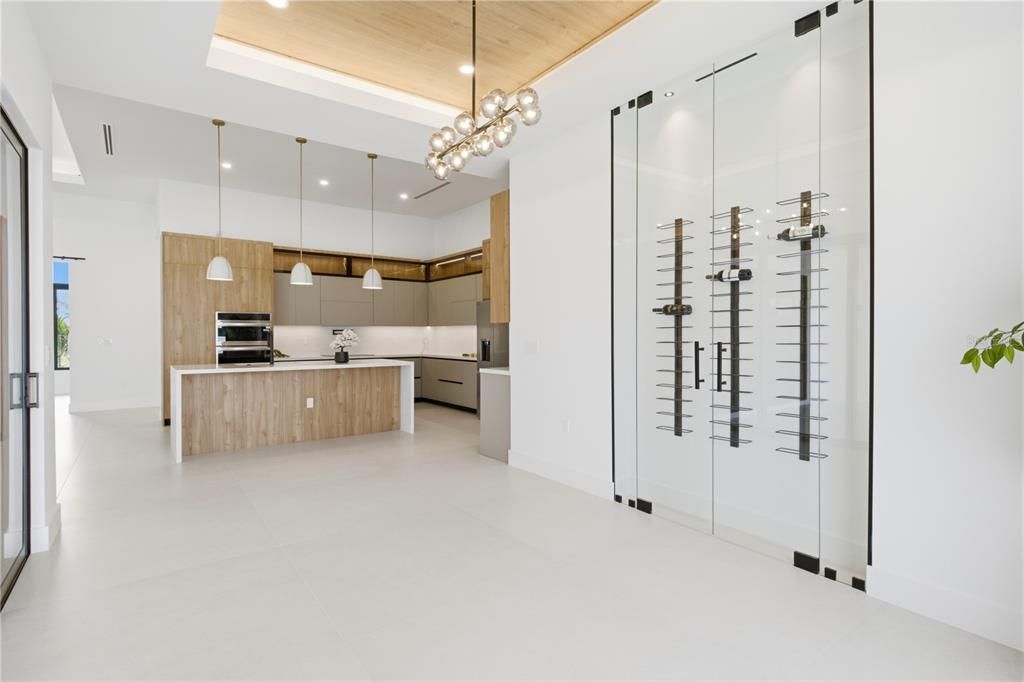 For Sale: $799,000 (3 beds, 3 baths, 2420 Square Feet)