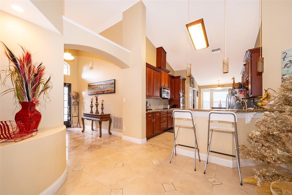 For Rent: $2,700 (4 beds, 2 baths, 2056 Square Feet)