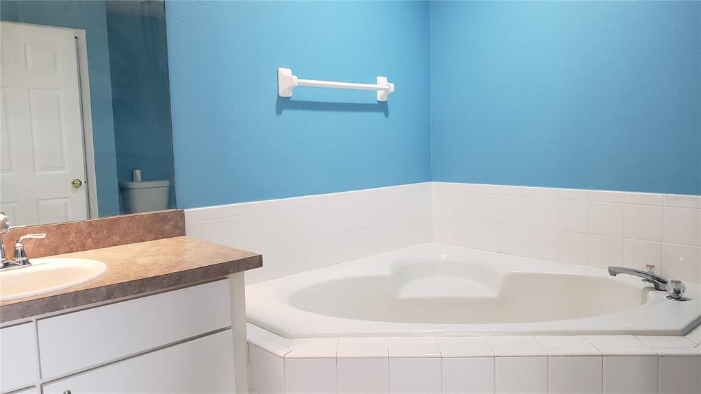 En Renta: $1,900 (3 camas, 2 baños, 1435 Pies cuadrados)