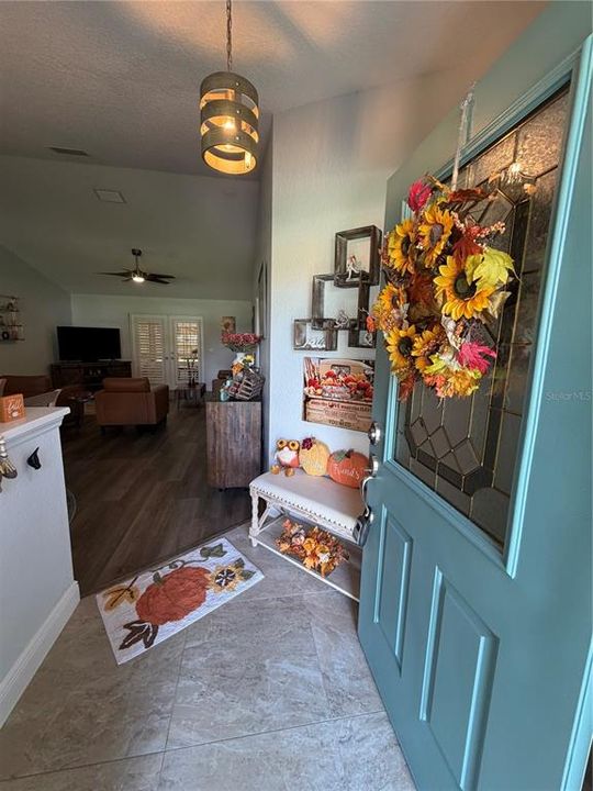 Active With Contract: $459,000 (3 beds, 2 baths, 1988 Square Feet)