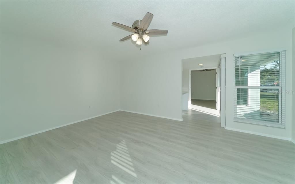 В аренду: $1,895 (2 спален, 2 ванн, 995 Квадратных фут)