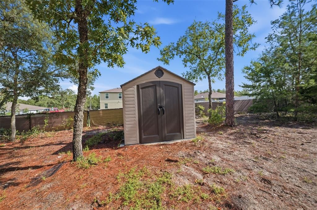 For Sale: $399,000 (4 beds, 2 baths, 2060 Square Feet)