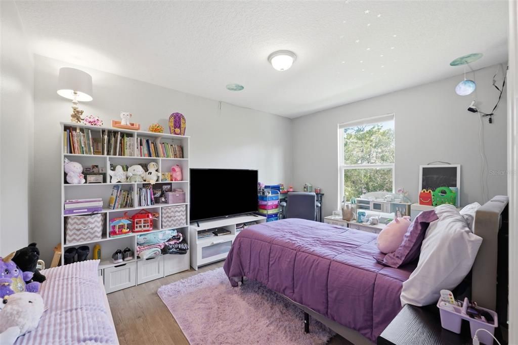 For Sale: $399,000 (4 beds, 2 baths, 2060 Square Feet)