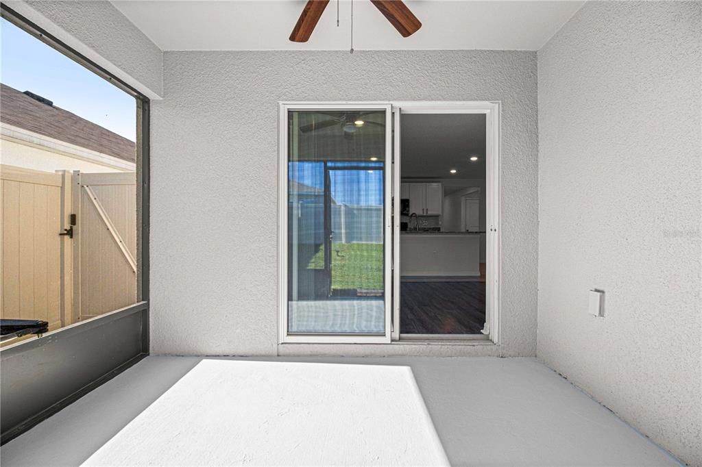 For Rent: $1,950 (4 beds, 2 baths, 1827 Square Feet)