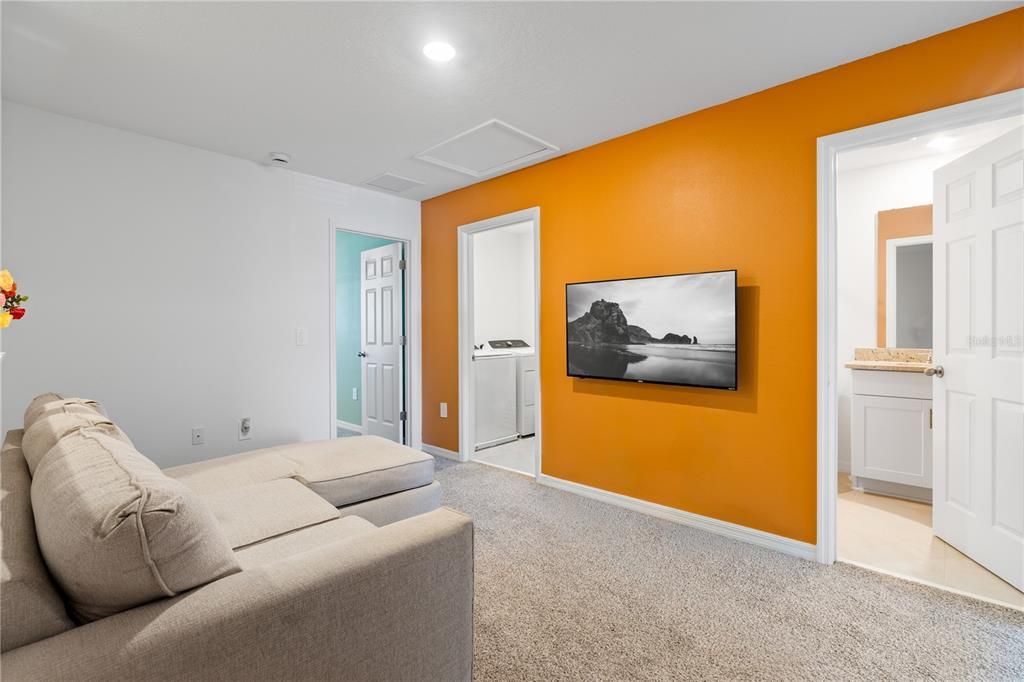 For Rent: $2,300 (3 beds, 2 baths, 1485 Square Feet)