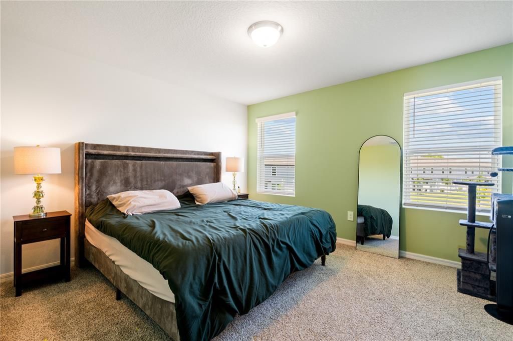 For Rent: $2,300 (3 beds, 2 baths, 1485 Square Feet)
