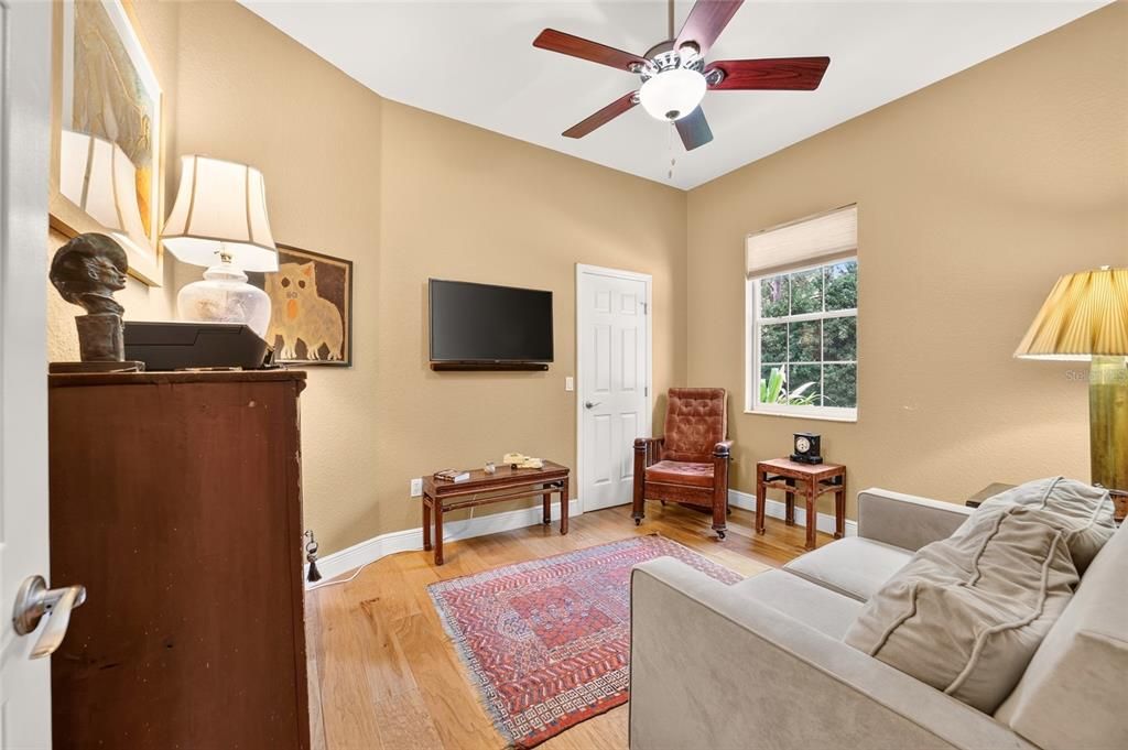 For Sale: $599,000 (3 beds, 2 baths, 2281 Square Feet)