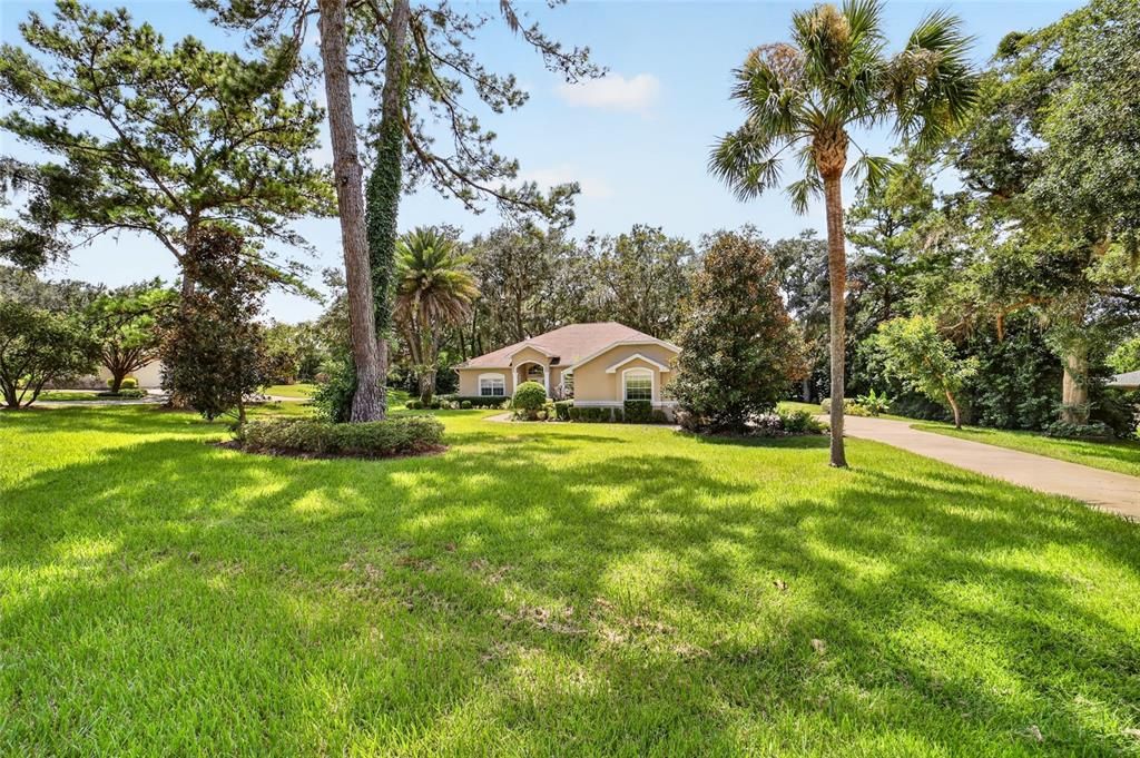 For Sale: $599,000 (3 beds, 2 baths, 2281 Square Feet)