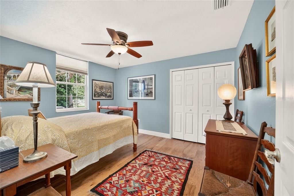 For Sale: $599,000 (3 beds, 2 baths, 2281 Square Feet)