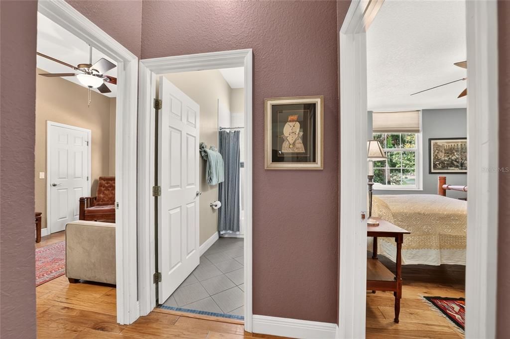 For Sale: $599,000 (3 beds, 2 baths, 2281 Square Feet)