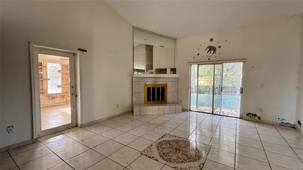 For Sale: $245,000 (4 beds, 2 baths, 2206 Square Feet)