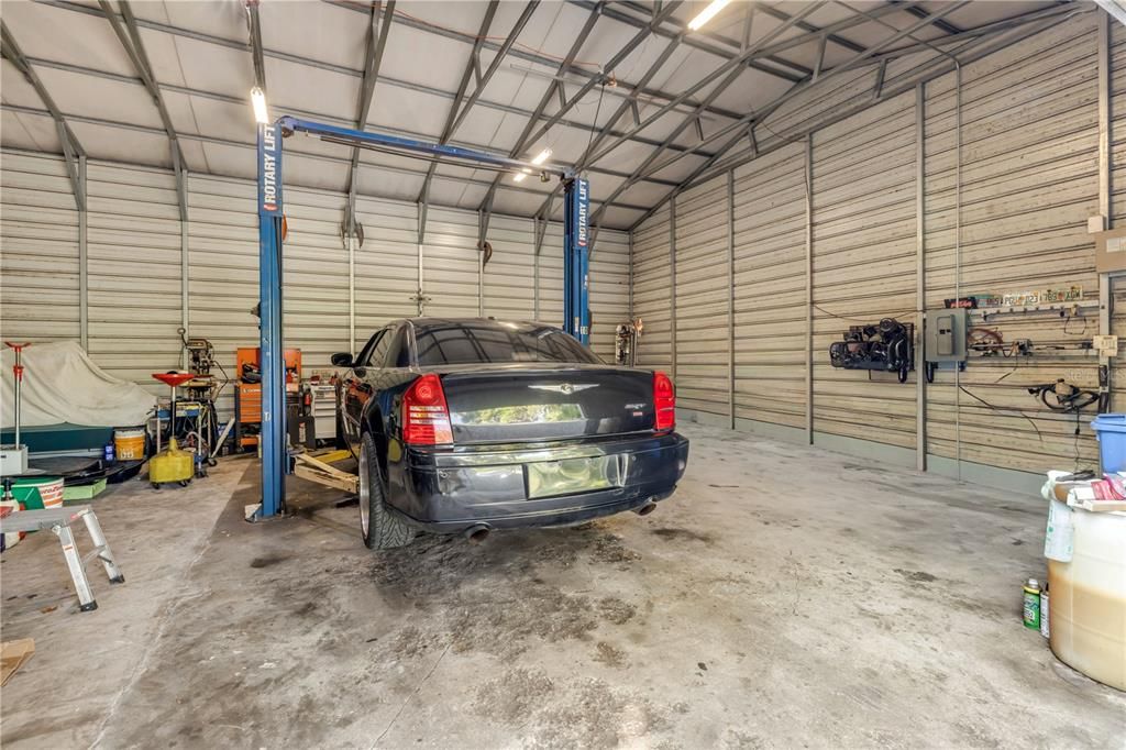 En Venta: $1,495,000 (4 camas, 3 baños, 3515 Pies cuadrados)