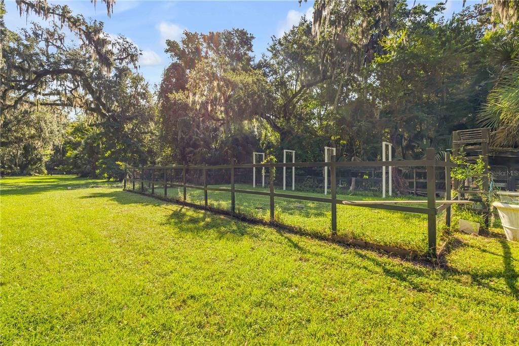 En Venta: $1,495,000 (4 camas, 3 baños, 3515 Pies cuadrados)