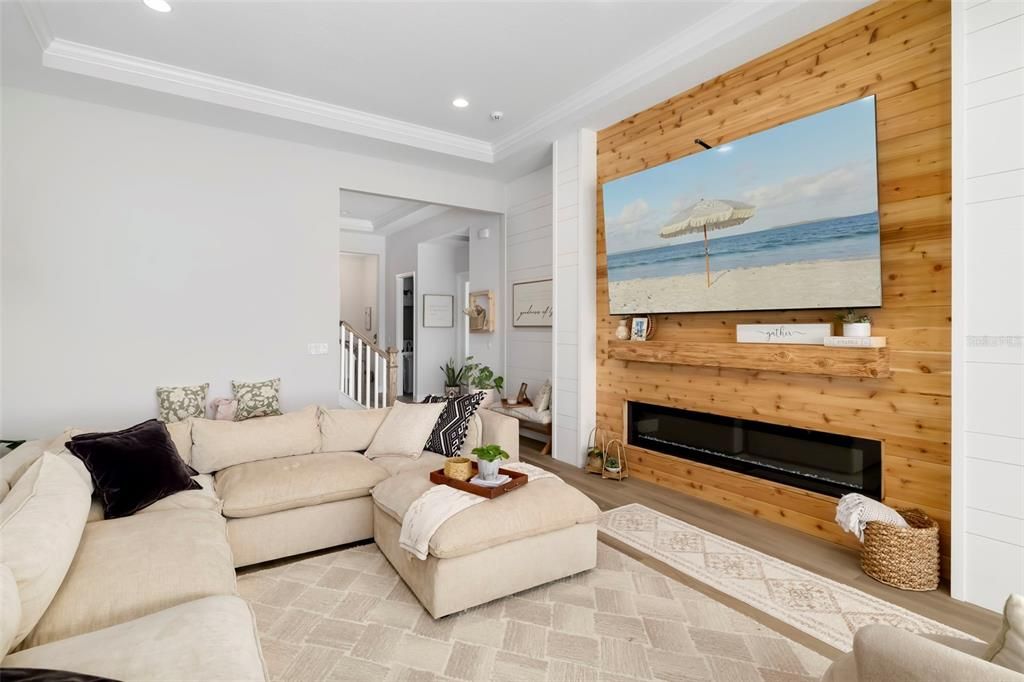 Activo con contrato: $1,599,000 (4 camas, 3 baños, 3651 Pies cuadrados)