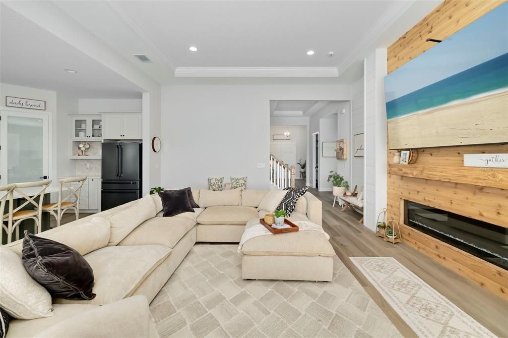 Activo con contrato: $1,599,000 (4 camas, 3 baños, 3651 Pies cuadrados)