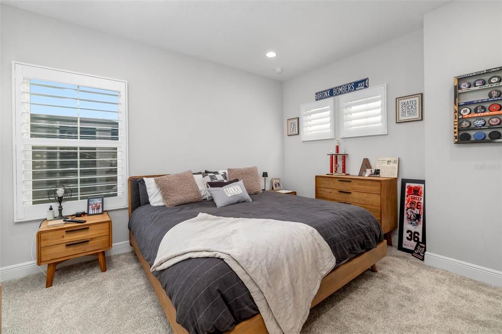 Activo con contrato: $1,599,000 (4 camas, 3 baños, 3651 Pies cuadrados)