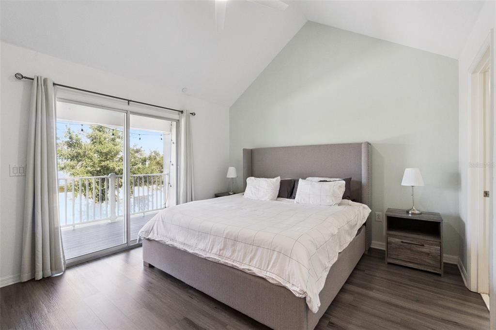 En Venta: $295,000 (3 camas, 2 baños, 1528 Pies cuadrados)