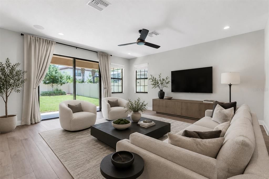 En Venta: $550,000 (4 camas, 2 baños, 2414 Pies cuadrados)