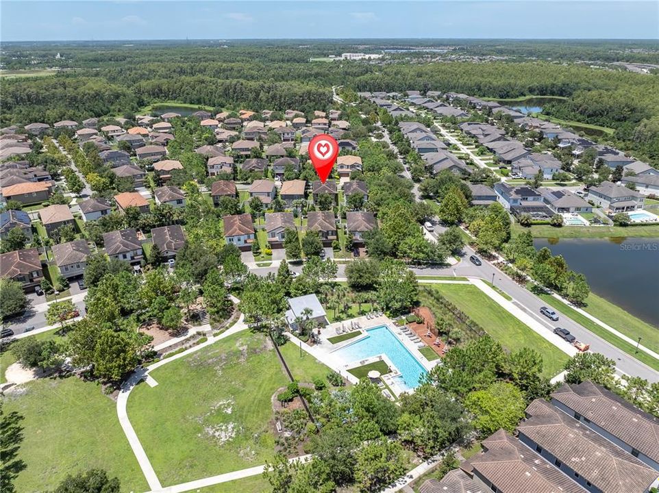 En Venta: $550,000 (4 camas, 2 baños, 2414 Pies cuadrados)
