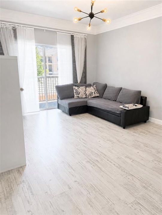 В аренду: $1,750 (1 спален, 1 ванн, 843 Квадратных фут)