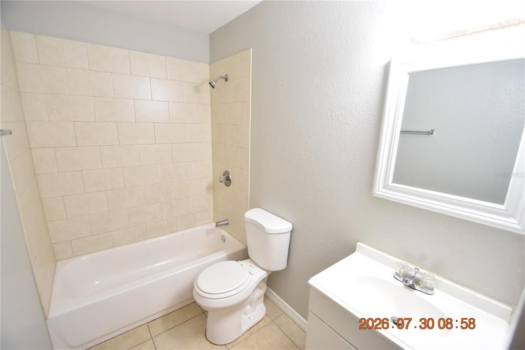 For Rent: $1,925 (4 beds, 2 baths, 1296 Square Feet)