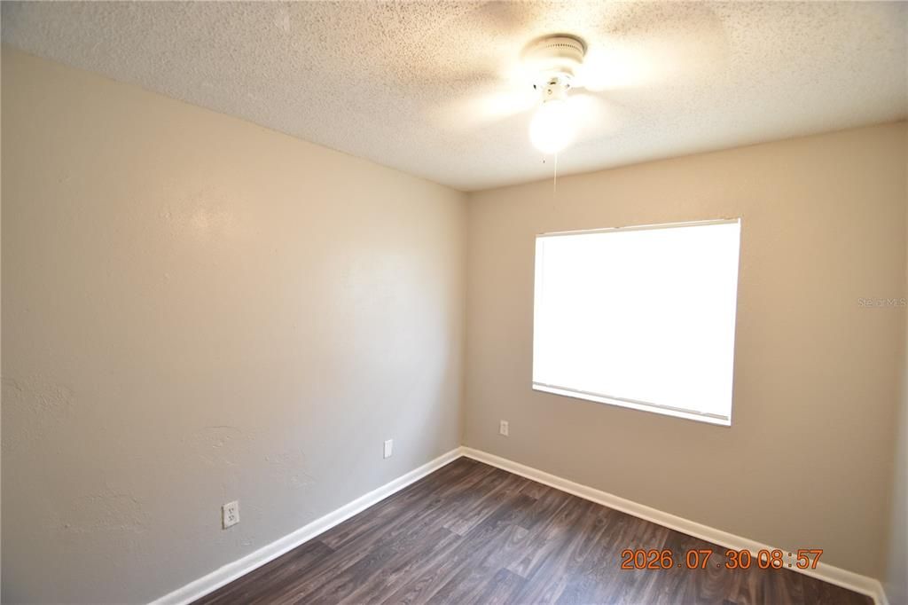 For Rent: $1,925 (4 beds, 2 baths, 1296 Square Feet)