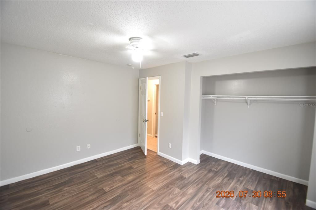 For Rent: $1,925 (4 beds, 2 baths, 1296 Square Feet)