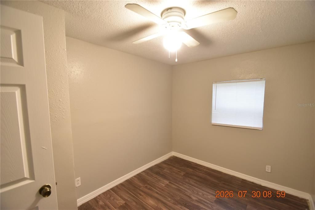 For Rent: $1,925 (4 beds, 2 baths, 1296 Square Feet)