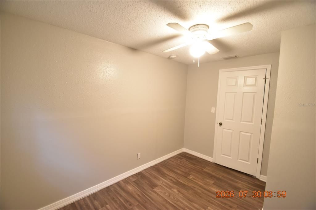 For Rent: $1,925 (4 beds, 2 baths, 1296 Square Feet)