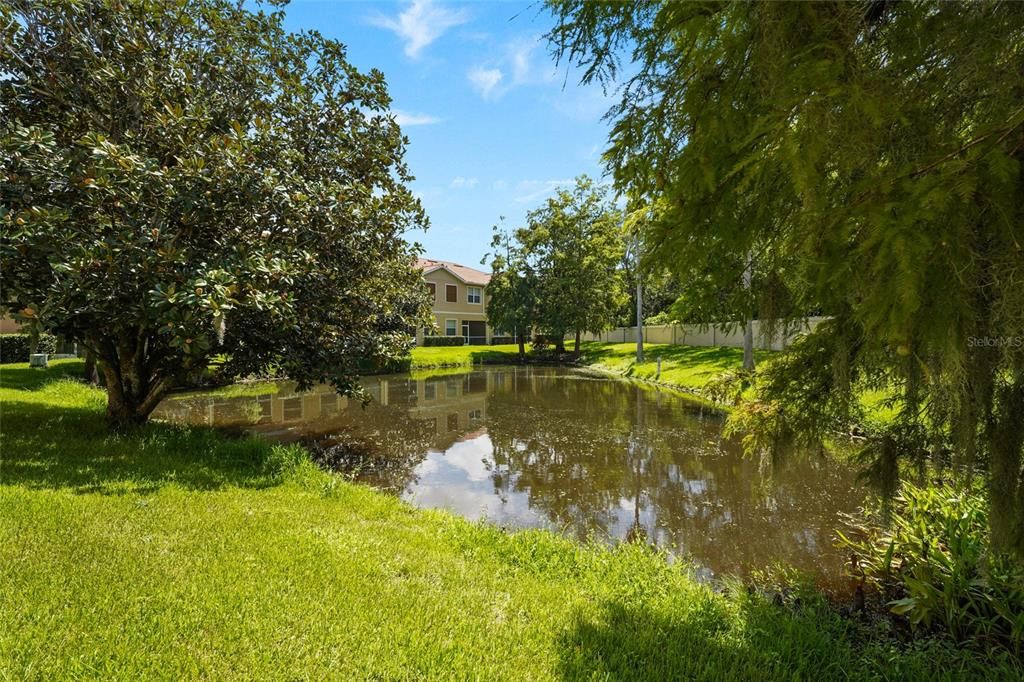 For Sale: $285,000 (3 beds, 2 baths, 1210 Square Feet)