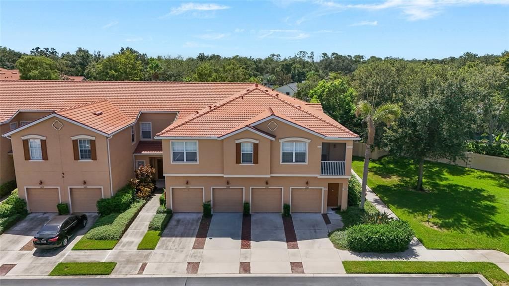 For Sale: $285,000 (3 beds, 2 baths, 1210 Square Feet)