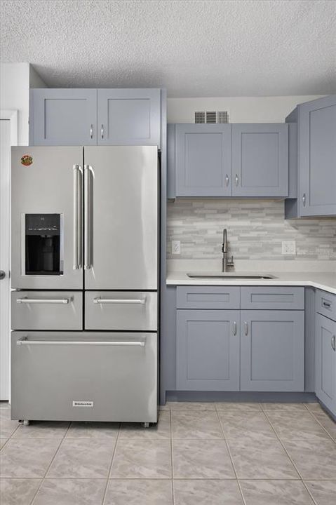 For Sale: $230,000 (2 beds, 2 baths, 1340 Square Feet)