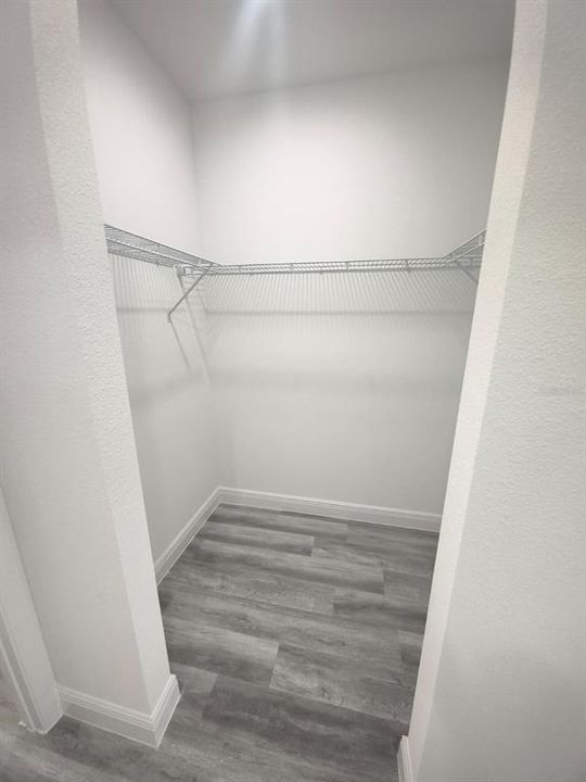 For Rent: $2,500 (4 beds, 3 baths, 1952 Square Feet)