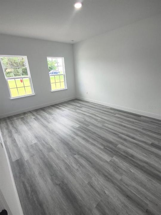For Rent: $2,500 (4 beds, 3 baths, 1952 Square Feet)