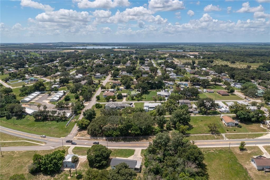 На продажу: $300,000 (0.80 acres)