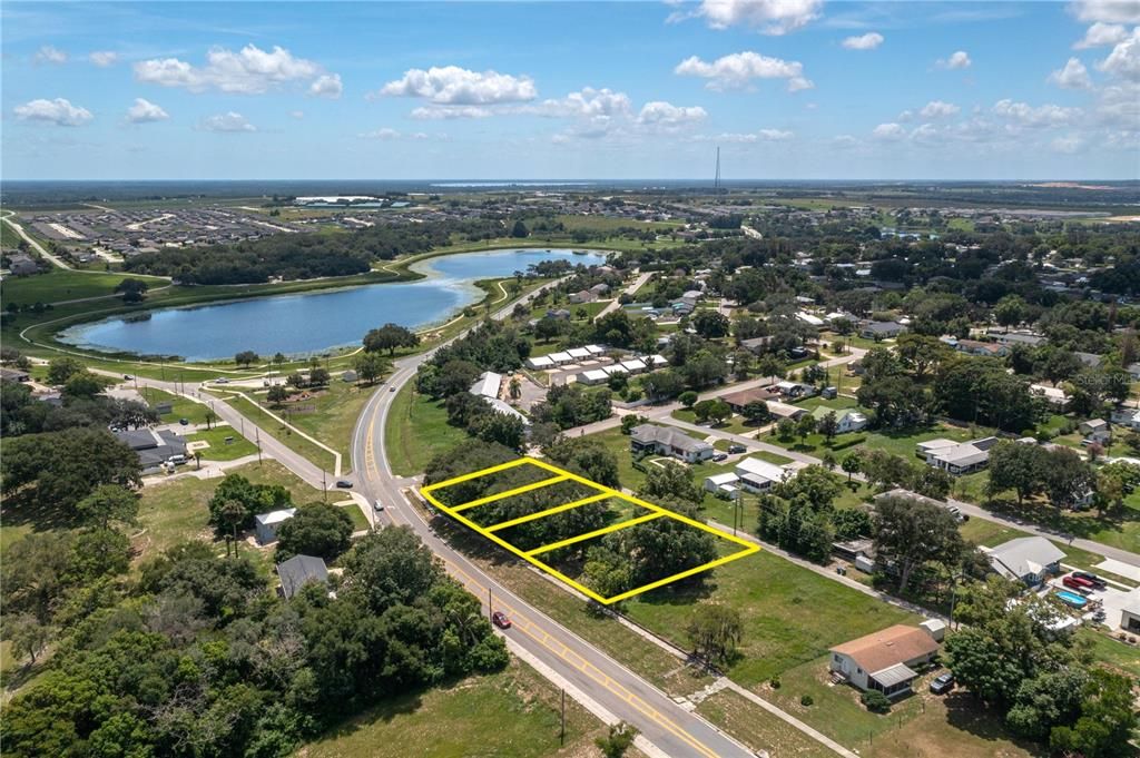 На продажу: $300,000 (0.80 acres)