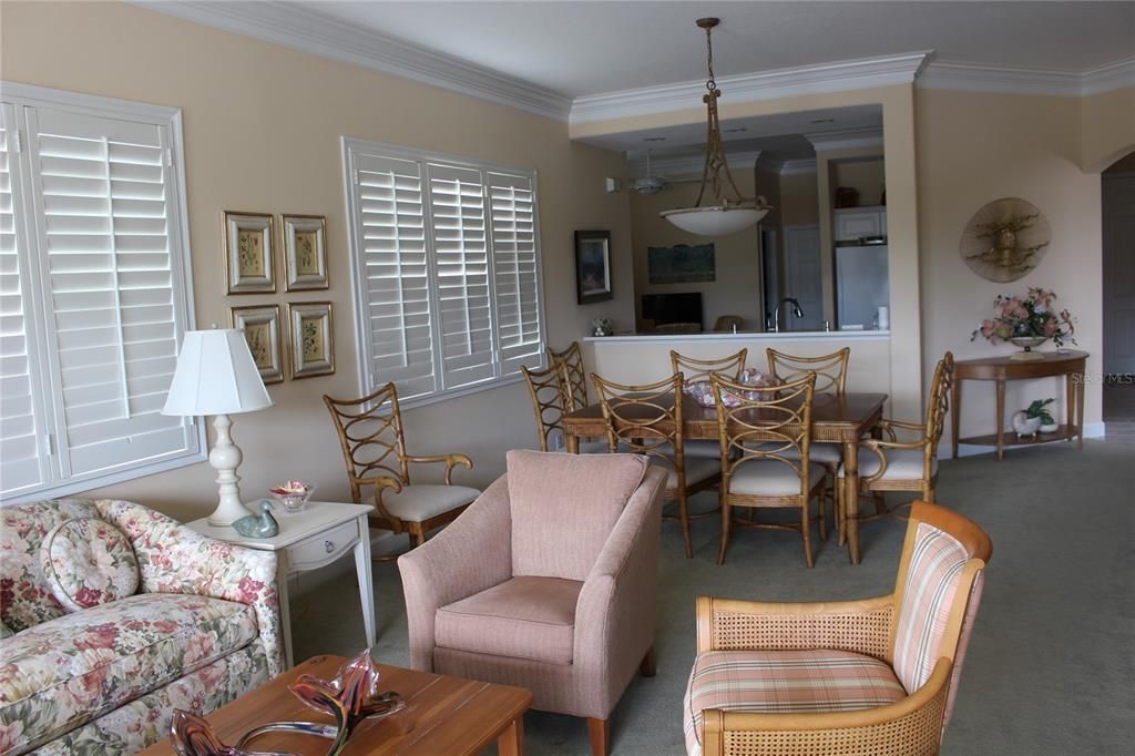 For Sale: $475,000 (2 beds, 2 baths, 1871 Square Feet)