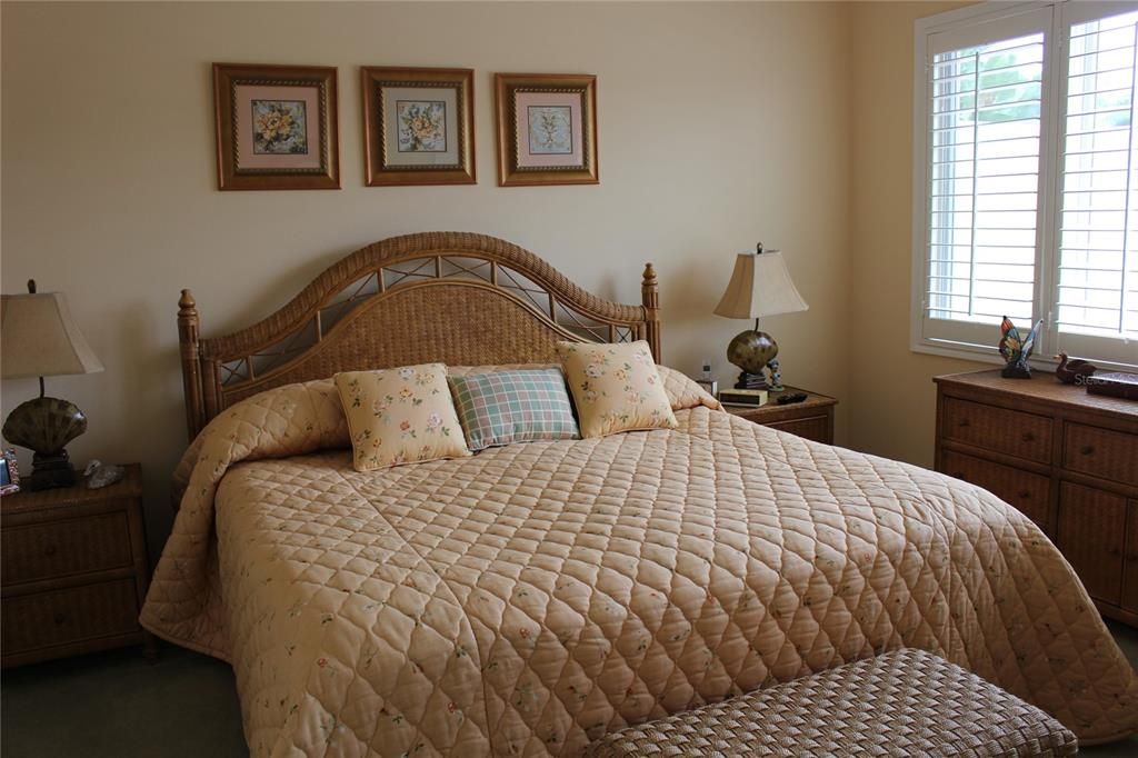 For Sale: $475,000 (2 beds, 2 baths, 1871 Square Feet)