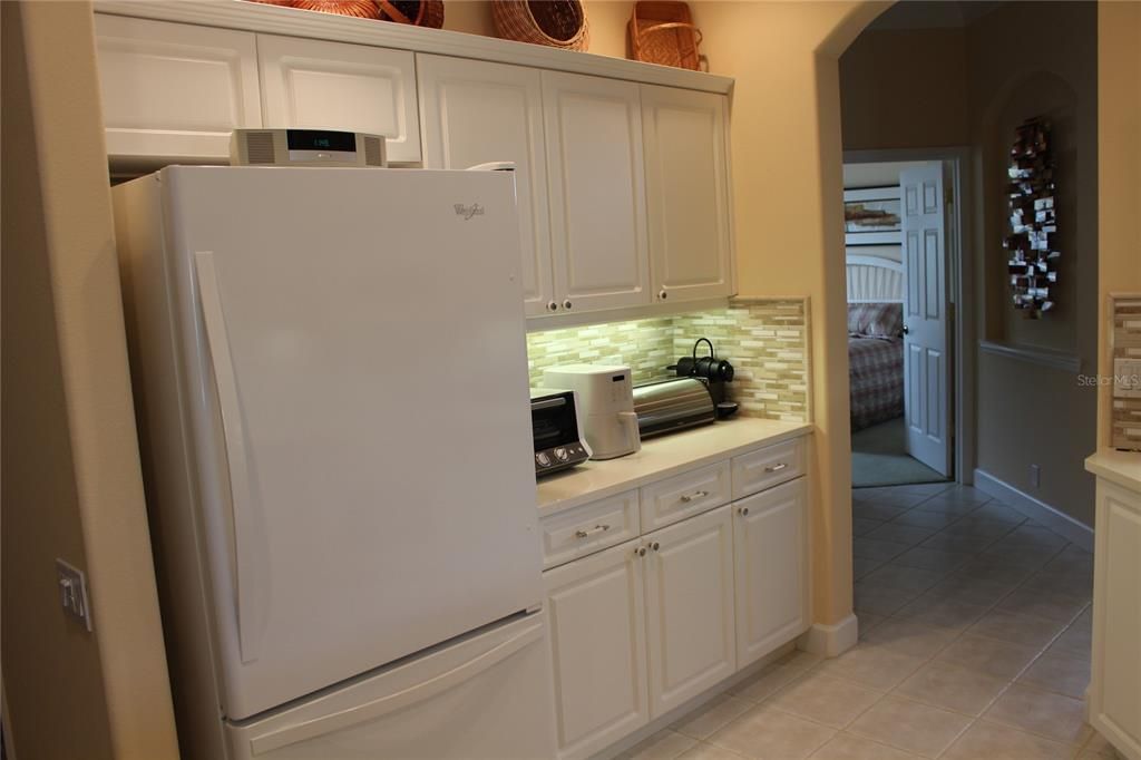 For Sale: $475,000 (2 beds, 2 baths, 1871 Square Feet)