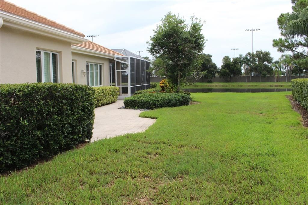 For Sale: $475,000 (2 beds, 2 baths, 1871 Square Feet)