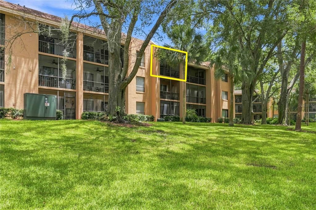 For Sale: $160,000 (2 beds, 1 baths, 929 Square Feet)