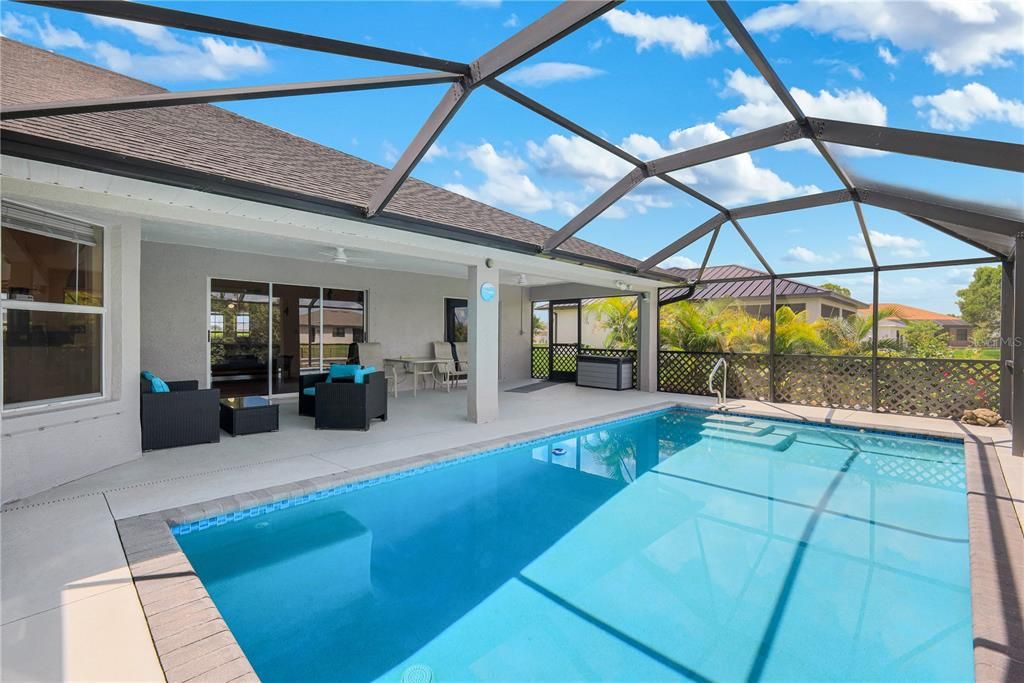 For Sale: $449,900 (3 beds, 2 baths, 2037 Square Feet)