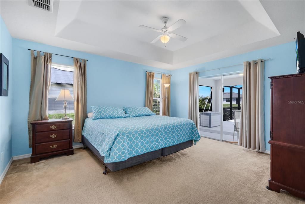 For Sale: $449,900 (3 beds, 2 baths, 2037 Square Feet)