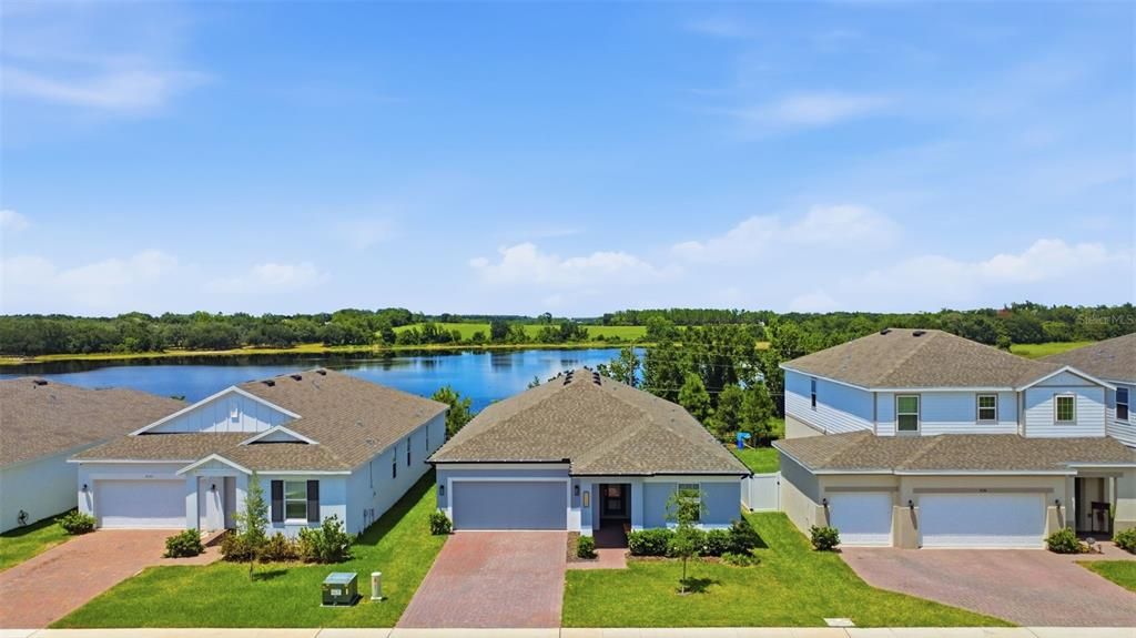 En Venta: $479,900 (4 camas, 2 baños, 2151 Pies cuadrados)